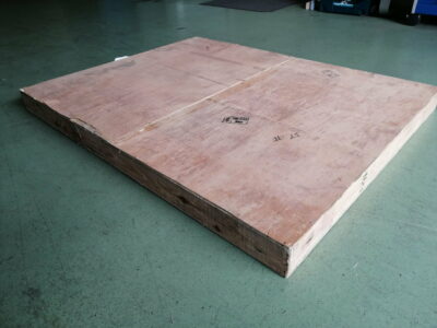 Crate Bank Nr.29 127x99x9 cm