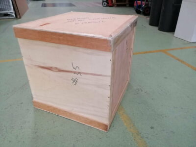 Crate Bank Nr.35 55x53x54 cm